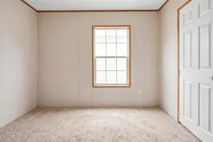 7 Autumn Ln, Lewiston, ME 04240 - Photo 15