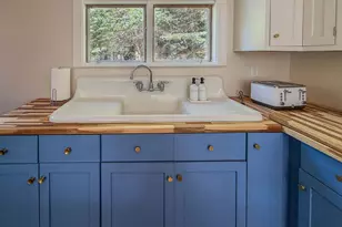 9 Cottage Ln, Stonington, ME 04681 - Photo 13