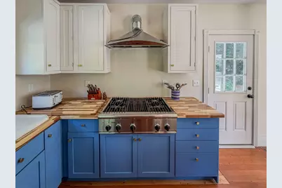 9 Cottage Lane, Stonington, ME 04681 - Photo 11