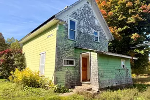 31 Elliotsville Rd, Monson, ME 04464 - Photo 27