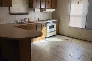 81 Sparrow Dr, Augusta, ME 04330 - Photo 7