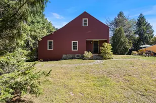 2 Plummer Ln, Kennebunk, ME 04043 - Photo 1