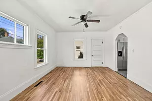 28 Garland St, Bangor, ME 04401 - Photo 9