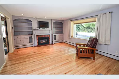 650 Somerset Street, Rumford, ME 04276 - Photo 15