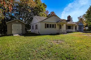 650 Somerset St, Rumford, ME 04276 - Photo 37