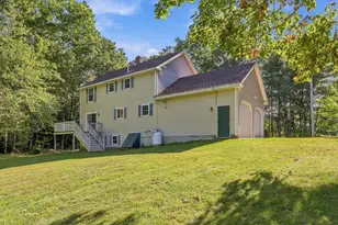 390 Maple St, North Berwick, ME 03906 - Photo 29