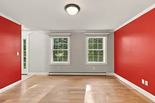 390 Maple St, North Berwick, ME 03906 - Photo 9