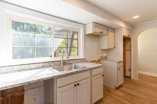 148 Broad St, Auburn, ME 04210 - Photo 27