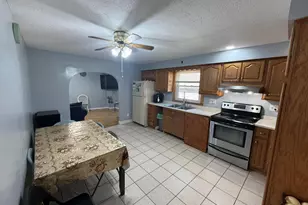 23 River Rd, Lewiston, ME 04240 - Photo 9