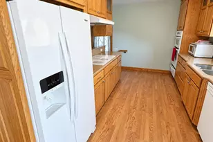 29 Eastern Ave, East Millinocket, ME 04430 - Photo 9
