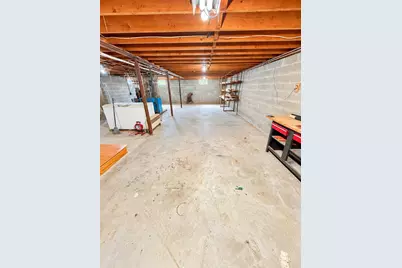 29 Eastern Avenue, East Millinocket, ME 04430 - Photo 27
