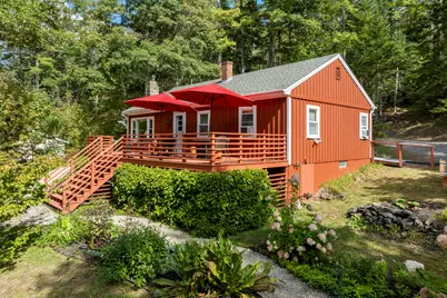 89 Lakeview Road, Boothbay Harbor, ME 04538 - Photo 1