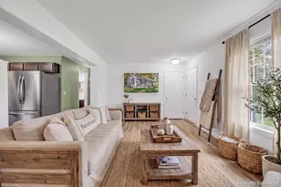 13 Spring St, Bowdoinham, ME 04008 - Photo 11