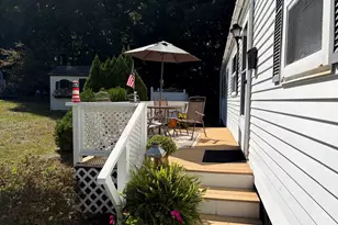 17 Sandalwood Cir, Kittery, ME 03904 - Photo 3