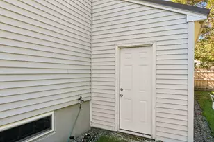 22 Peary Dr, Brunswick, ME 04011 - Photo 31
