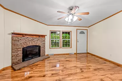 203 Main Street, New Sharon, ME 04955 - Photo 23