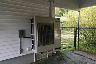 33 Franklin St, Waterville, ME 04901 - Photo 31