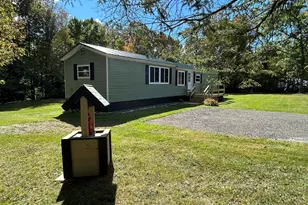 311 Oak St, Oakland, ME 04963 - Photo 3