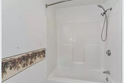 32 Alton Avenue, Ellsworth, ME 04605 - Photo 15