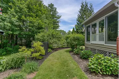 22 Wildwood Drive, Brunswick, ME 04011 - Photo 9