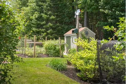 22 Wildwood Drive, Brunswick, ME 04011 - Photo 3