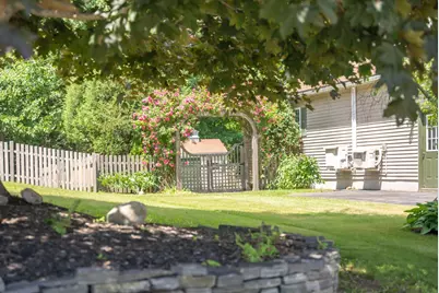 22 Wildwood Drive, Brunswick, ME 04011 - Photo 5