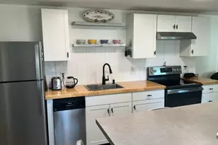 23 Patio Park Ln, Gorham, ME 04038 - Photo 5