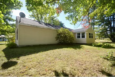 16 Oak Street, Newport, ME 04953 - Photo 31