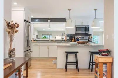 303 Middle Road, Falmouth, ME 04105 - Photo 11
