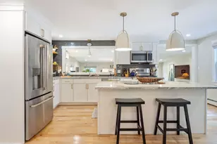 303 Middle Rd, Falmouth, ME 04105 - Photo 5