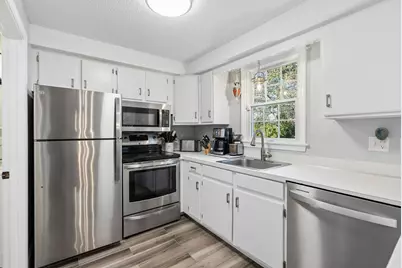 3 Clairmont Court #C6, Portland, ME 04103 - Photo 7