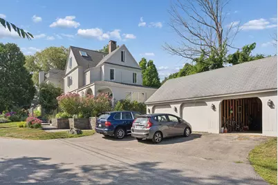 8 Woodland Avenue #3, Kennebunk, ME 04043 - Photo 3