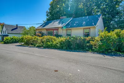 29 Pond Street, Bucksport, ME 04416 - Photo 5
