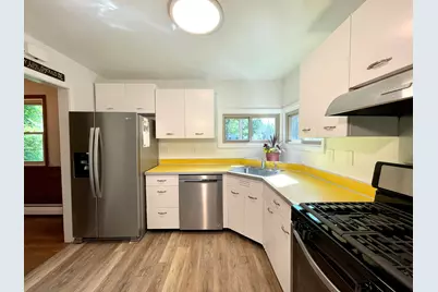 17 Oakwood Road, Cape Elizabeth, ME 04107 - Photo 13