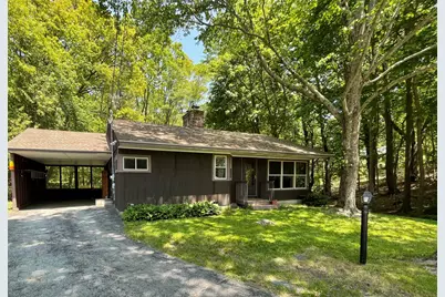 17 Oakwood Road, Cape Elizabeth, ME 04107 - Photo 1