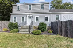 121 Bucknam Rd, Falmouth, ME 04105 - Photo 5