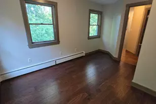 25 Falmouth Rd, Falmouth, ME 04105 - Photo 33