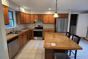 25 Falmouth Rd, Falmouth, ME 04105 - Photo 27