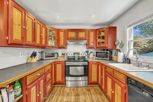 19 Keenan Way, Sebago, ME 04029 - Photo 9
