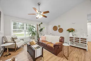 81 Pinecrest Cir, Waterboro, ME 04061 - Photo 11
