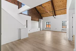 18 Ocean St, South Portland, ME 04106 - Photo 11