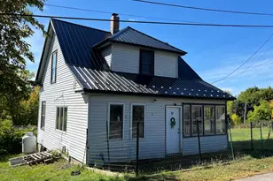 43 Nadeau St, Old Town, ME 04468 - Photo 3
