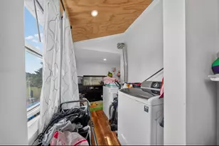 28 Park St, Lisbon, ME 04250 - Photo 29