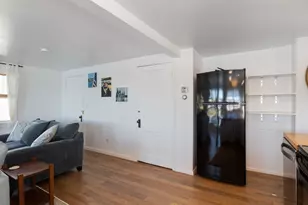 39 Union St, Boothbay Harbor, ME 04538 - Photo 9