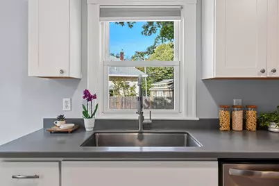 52 Dennett Street, Portland, ME 04102 - Photo 19