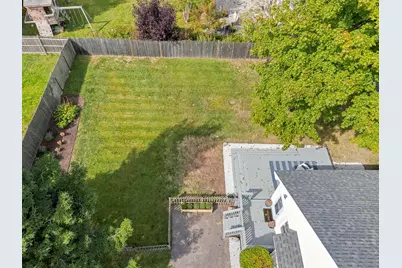 52 Dennett Street, Portland, ME 04102 - Photo 9