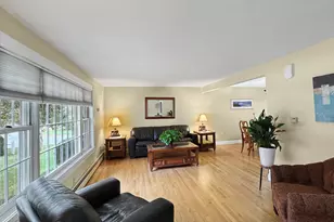 51 Essex St, Sanford, ME 04073 - Photo 3