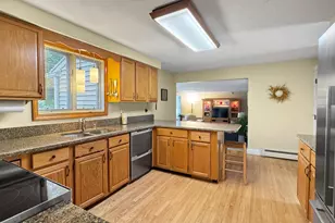 51 Essex St, Sanford, ME 04073 - Photo 7