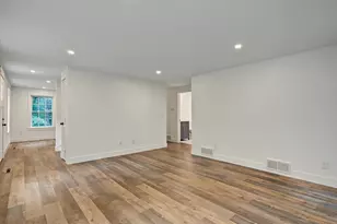 390 Goodwin Rd, Eliot, ME 03903 - Photo 21