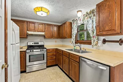 17 Ward Circle #17 & G18, Brunswick, ME 04011 - Photo 7